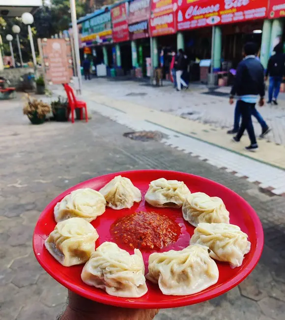 Momos